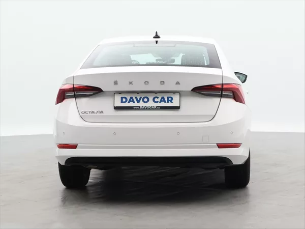 Škoda Octavia 2,0 TDI 110kW Ambition CZ DPh - foto 6