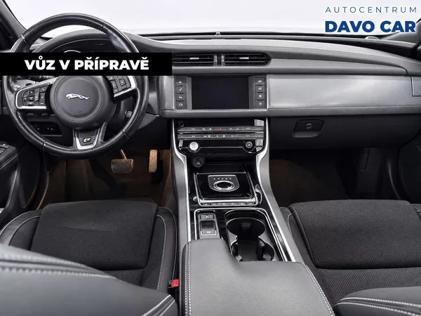 Jaguar XF 2,0 20D 132kW R-SPORT Auto - foto 3