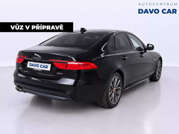 Jaguar XF 2,0 20D 132kW R-SPORT Auto - foto 5