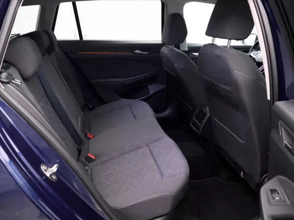 Volkswagen Golf 1,5 1.5 TSI 110 kW DSG Variant - foto 12