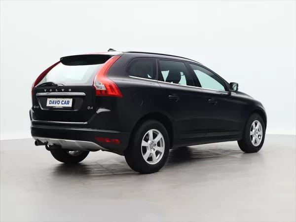 Volvo XC60 2,0 D4 120kW Momentum AUT - foto 7