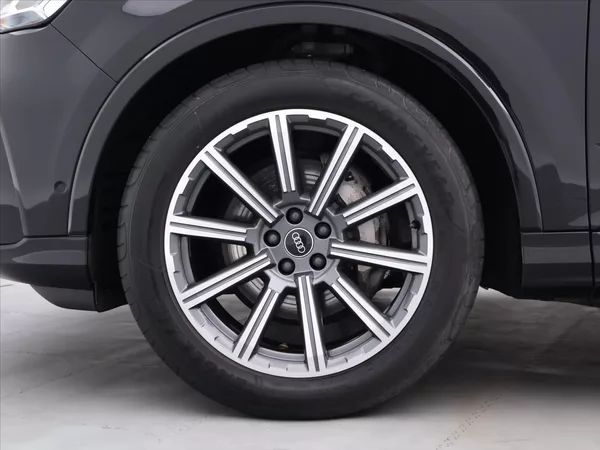 Audi Q7 3,0 - foto 36