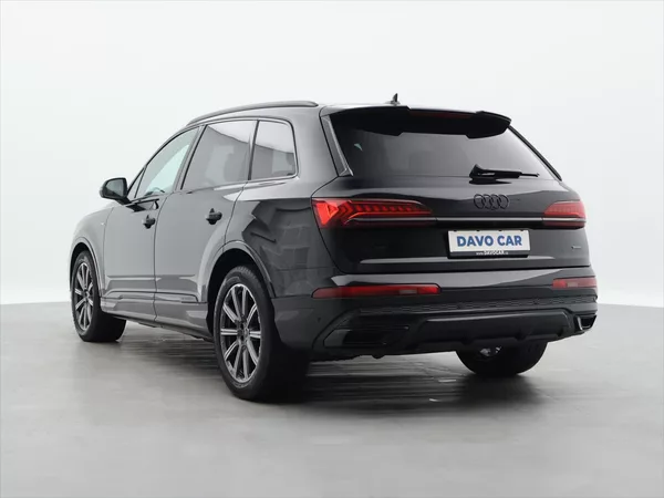 Audi Q7 3,0 - foto 5