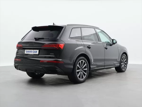 Audi Q7 3,0 - foto 7