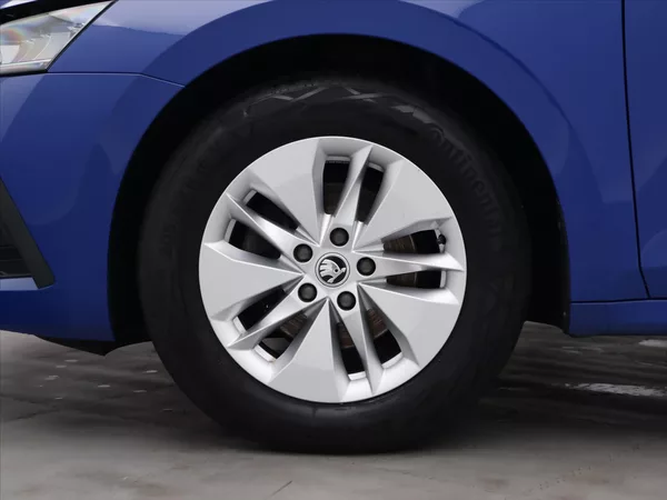 Škoda Octavia 2,0 TDI 110kW Ambition DSG CZ - foto 32