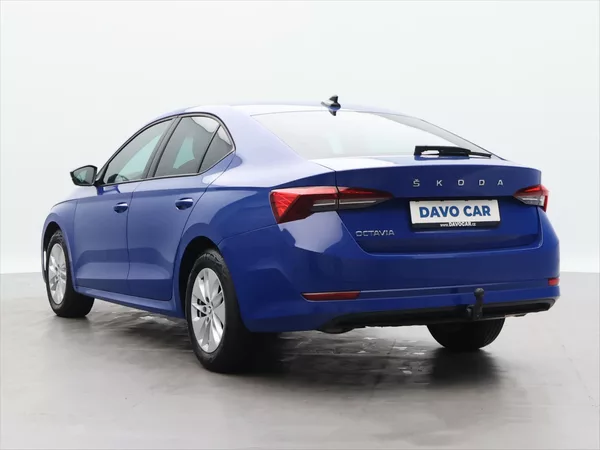 Škoda Octavia 2,0 TDI 110kW Ambition DSG CZ - foto 5