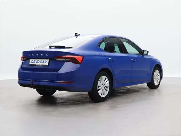 Škoda Octavia 2,0 TDI 110kW Ambition DSG CZ - foto 7