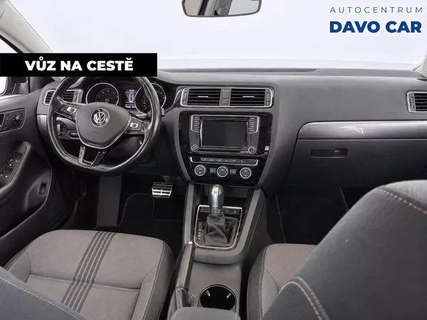 Volkswagen Jetta 1,4 TSI 92kW DSG Allstar 1.Maj - foto 2