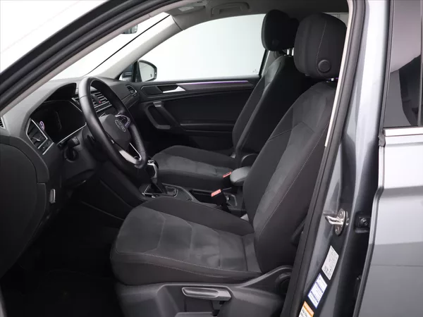 Volkswagen Tiguan 1,5 TSI EVO DSG CZ 1.Maj. DPH - foto 11