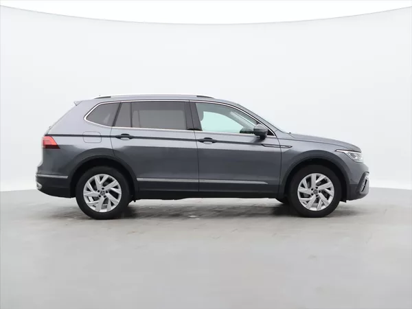 Volkswagen Tiguan 1,5 TSI EVO DSG CZ 1.Maj. DPH - foto 8