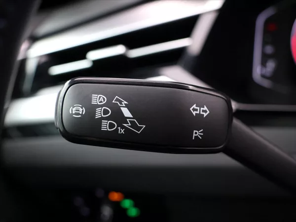 Volkswagen Arteon 2.0 TSI 235kW R 4MOT DSG SB - foto 23