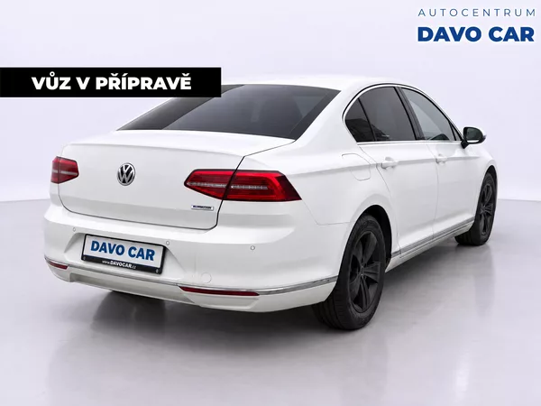 Volkswagen Passat 2,0 TDi 110kW DSG Highline CZ - foto 5
