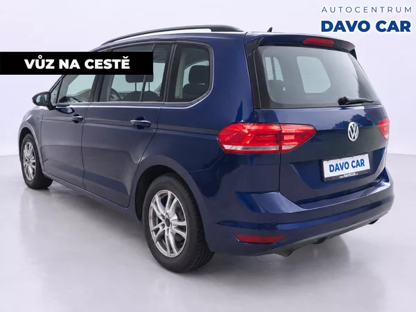 Volkswagen Touran 2,0 TDI 110kW Highline 7-Míst - foto 2
