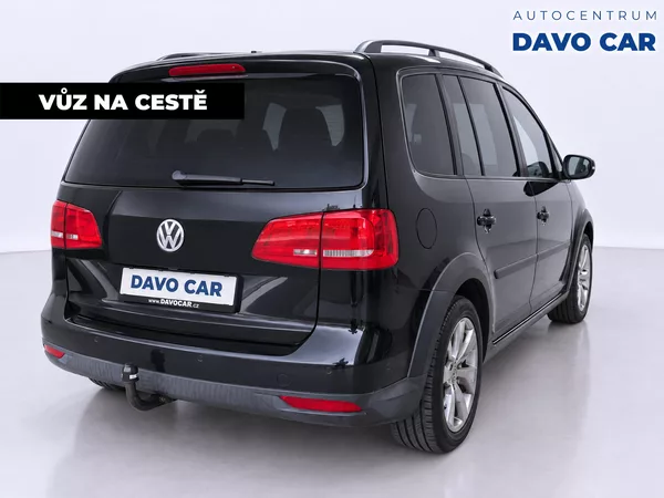 Volkswagen Touran 2,0 TDI 130kW DSG Cross 1.Maj. - foto 3