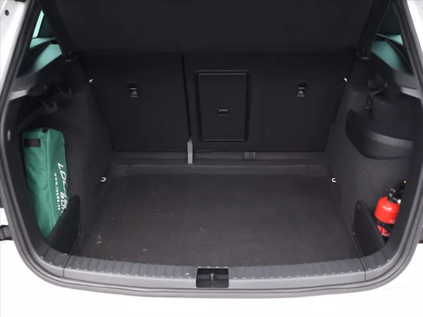 Škoda Karoq 1,5 TSI 110kW Sportline DSG CZ - foto 10