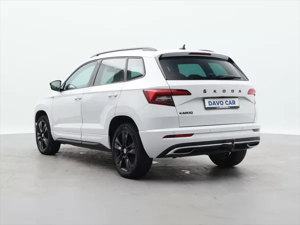 Škoda Karoq 1,5 TSI 110kW Sportline DSG CZ - foto 5