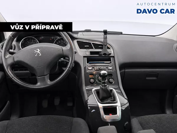Peugeot 5008 1,6 HDI 120k CZ Allure 7-Míst - foto 3