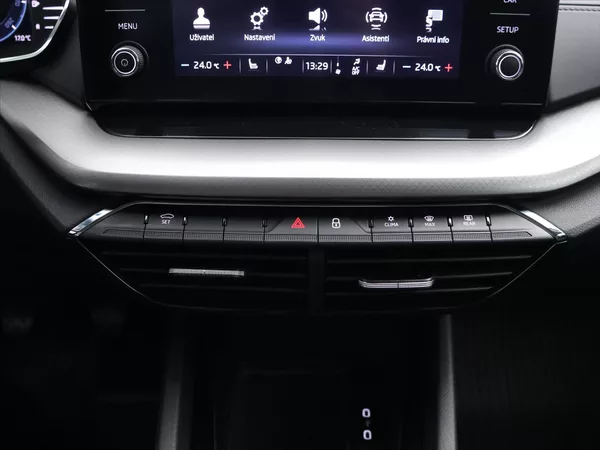 Škoda Octavia 2,0 TDI 85kW CZ 1.Maj DPH LED - foto 20