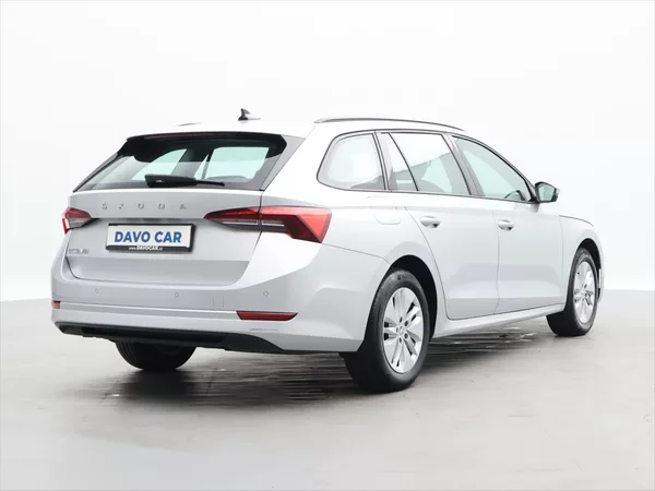 Škoda Octavia 2,0 TDI 85kW CZ 1.Maj DPH LED - foto 7