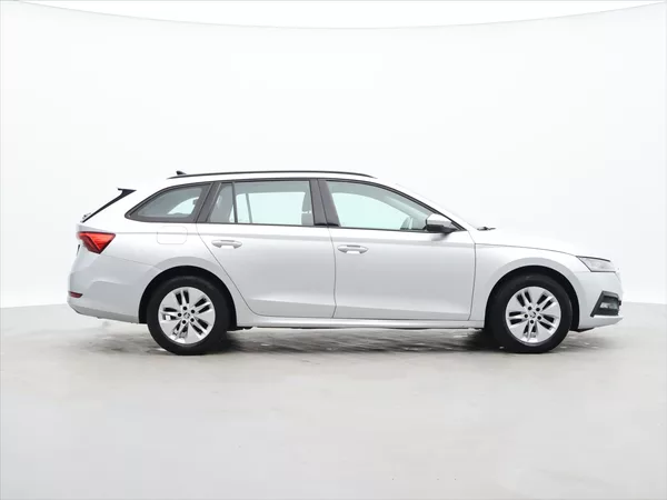 Škoda Octavia 2,0 TDI 85kW CZ 1.Maj DPH LED - foto 8