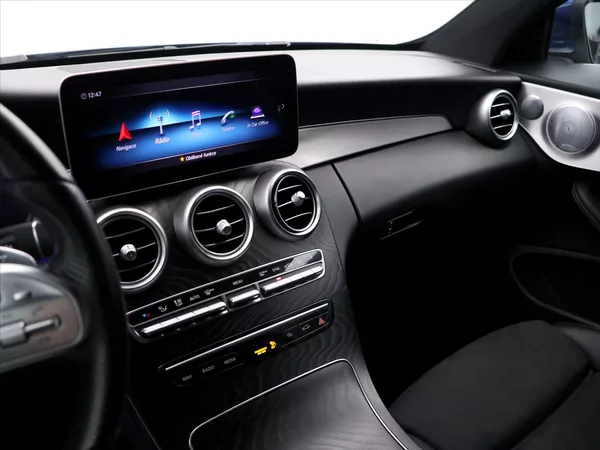 Mercedes-Benz Třídy C 3,0 400 245kW 4Matic AMG - foto 25