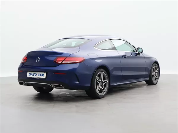 Mercedes-Benz Třídy C 3,0 400 245kW 4Matic AMG - foto 7