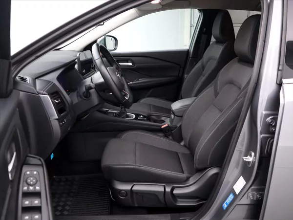 Nissan Qashqai 1,3 T-GDI N-Connecta CZ - foto 10