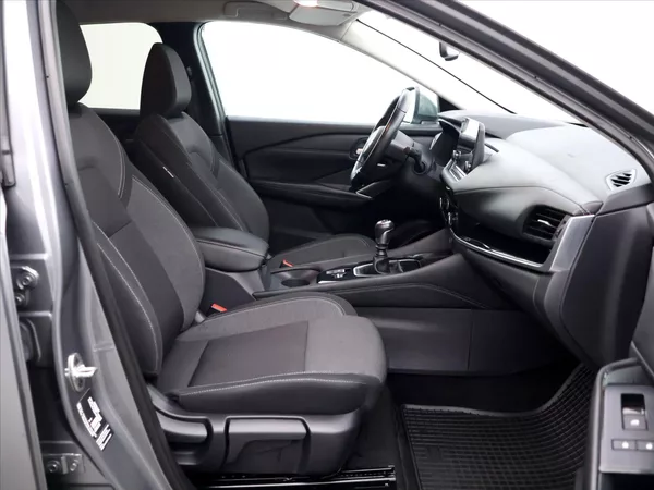 Nissan Qashqai 1,3 T-GDI N-Connecta CZ - foto 11