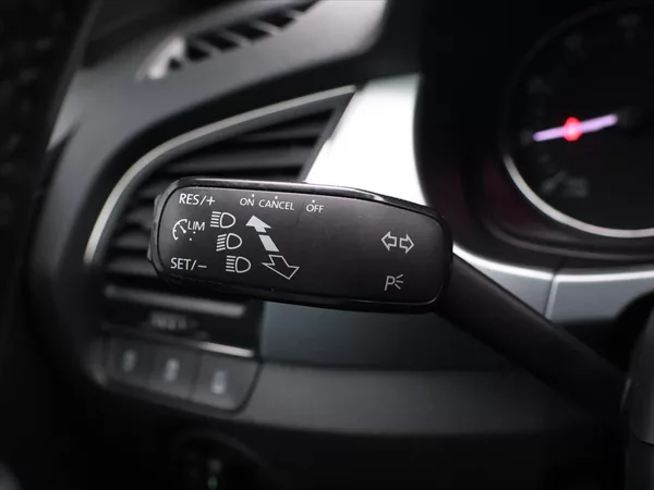 Škoda Fabia 1,2 TSI 66kW CZ 2.Maj Tažné - foto 16
