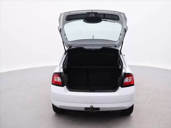 Škoda Fabia 1,2 TSI 66kW CZ 2.Maj Tažné - foto 9