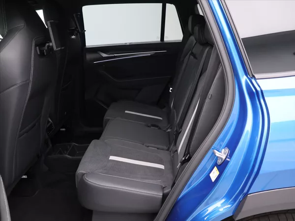 Škoda Kodiaq 2,0 TDI DSG 4x4 Sportline DPH - foto 15