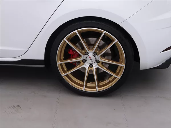 Seat Leon Cupra 2,0 TSI 221kW LED - foto 24