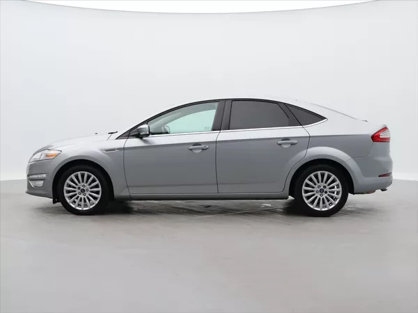 Ford Mondeo 1,6 EB 118kW 1. Maj CZ Tažné - foto 4