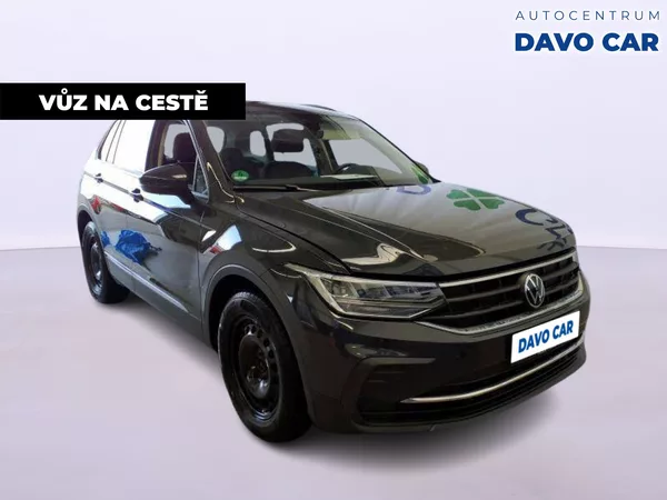 Volkswagen Tiguan 1,5 TSI 96kW Life 1Maj LED DPH - foto 4