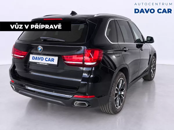 BMW X5 3,0 30d 190kW xDrive CZ DPH - foto 5