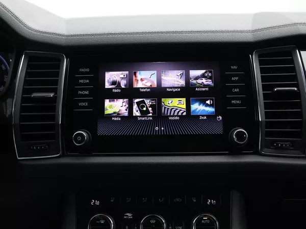 Škoda Kodiaq 2,0 TDI 147kw 4x4 DSG L&K CZ D - foto 24