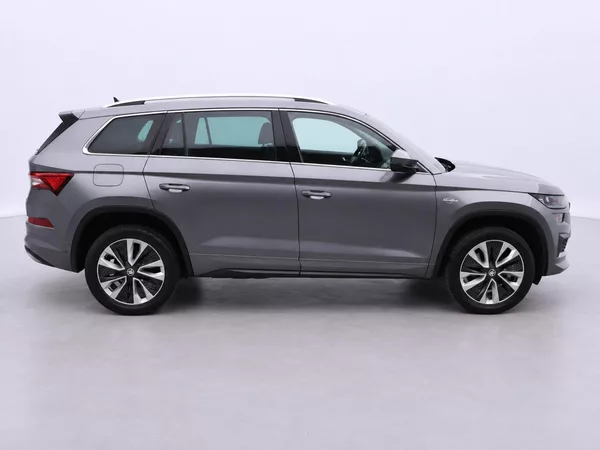 Škoda Kodiaq 2,0 TDI 147kw 4x4 DSG L&K CZ D - foto 8