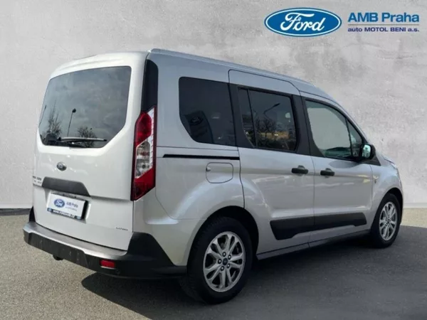 Ford Tourneo Connect 1.5D,74KW,1.MAJ.,CZ,SERVIS,DP - foto 4