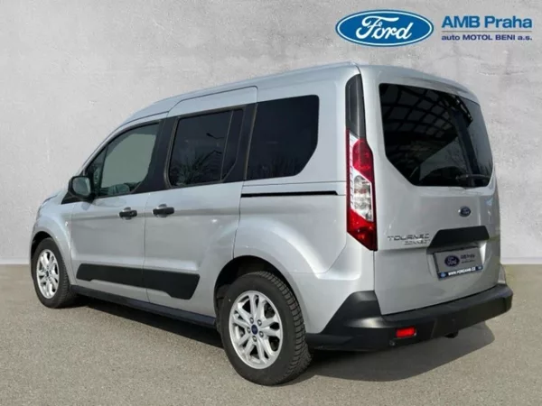 Ford Tourneo Connect 1.5D,74KW,1.MAJ.,CZ,SERVIS,DP - foto 6