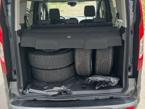Ford Tourneo Connect 1.5D,88KW,DPH - foto 7