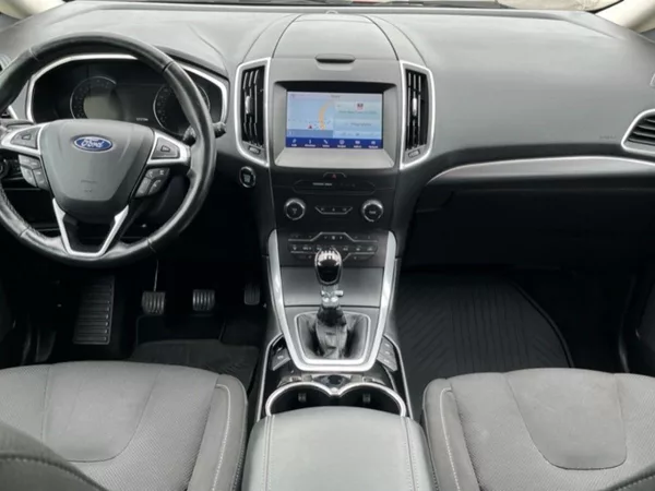 Ford S-MAX 2,0D,110kW,1MAJ,CZ,SERVISKA - foto 8