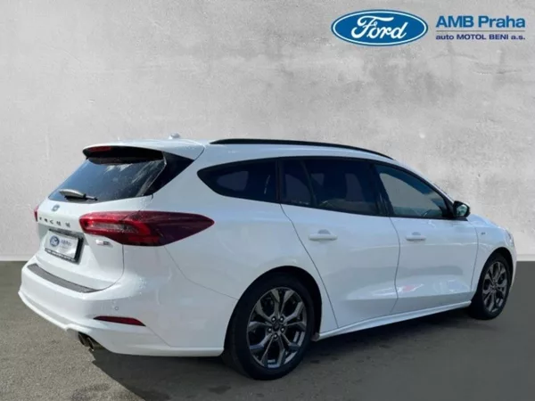 Ford Focus 1.0i,92KW,ST-LINE,1.MAJ - foto 4