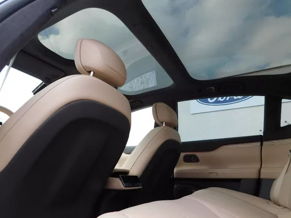 NIO ET7 PŘEDVÁDĚCÍ VŮZ, ZÁRUKA,480KW - foto 12