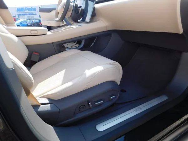 NIO ET7 PŘEDVÁDĚCÍ VŮZ, ZÁRUKA,480KW - foto 18