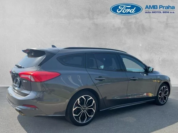 Ford Focus 1,0i,114KW,ST-LINE - foto 4