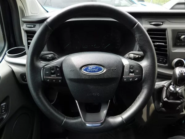 Ford Transit Custom 2,0ECOBLUE,96kW,1MAJ,DPH,SERVI - foto 12