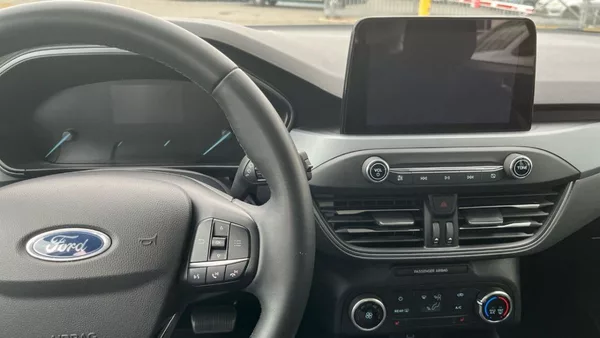 Ford Focus 1,5D,88KW,TITANIUM - foto 9