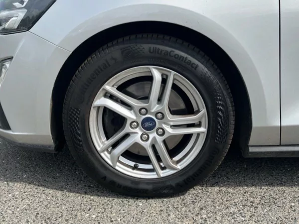 Ford Focus 1.5D,88KW,DPH,1.MAJ,CZ,SERVISK - foto 14
