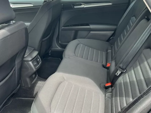 Ford Mondeo 2.0D,88KW, DPH,CZ,SERVISKA - foto 12