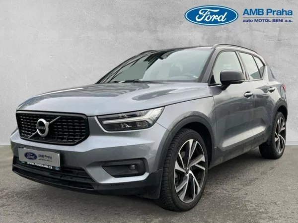 Volvo XC40 2,0i,182kW,1MAJ,CZ,SERVISKA,AW